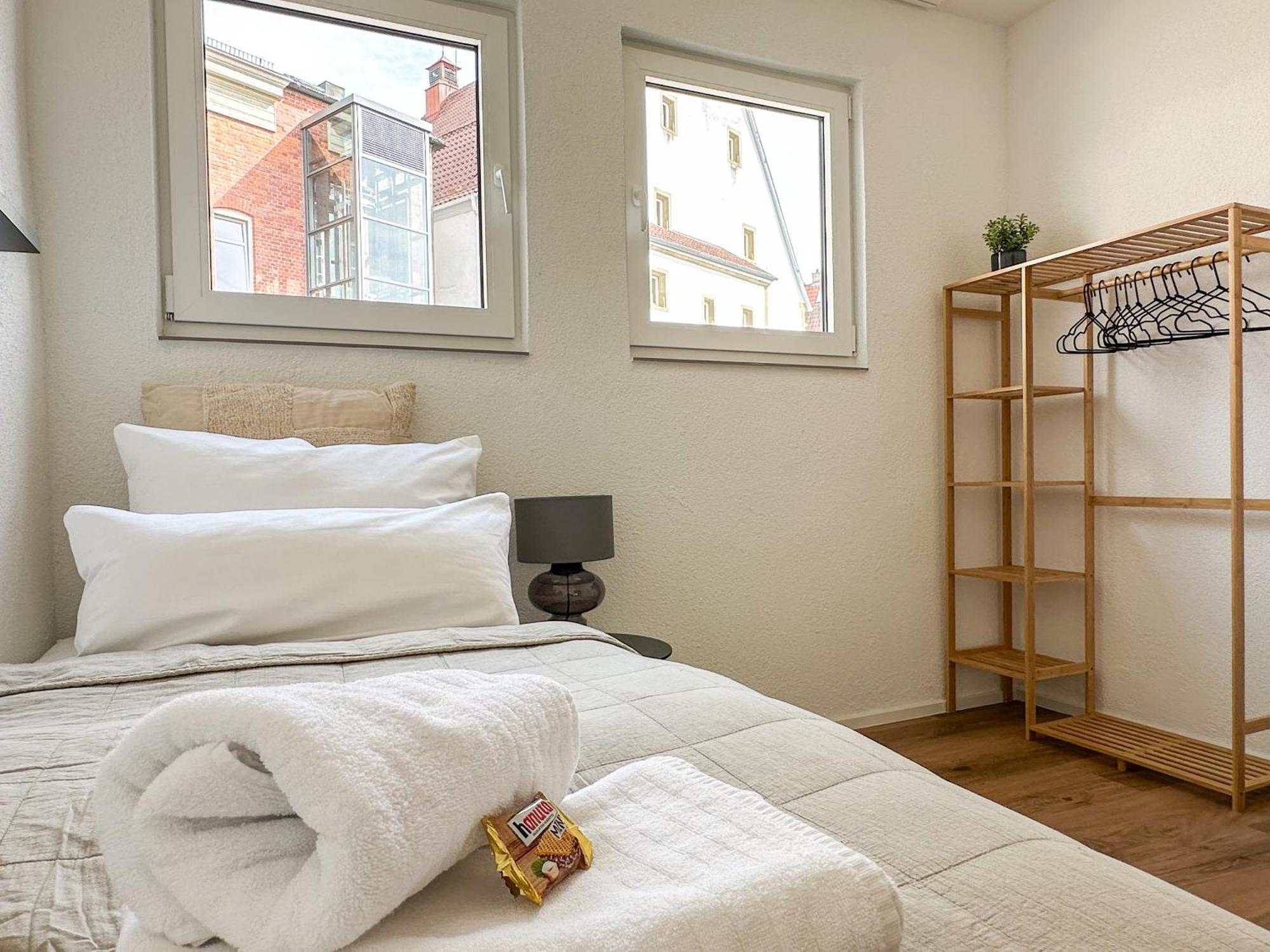 Apartment Im Herzen Der Altstadt - Leonberg Naehe Stuttgart Exterior photo