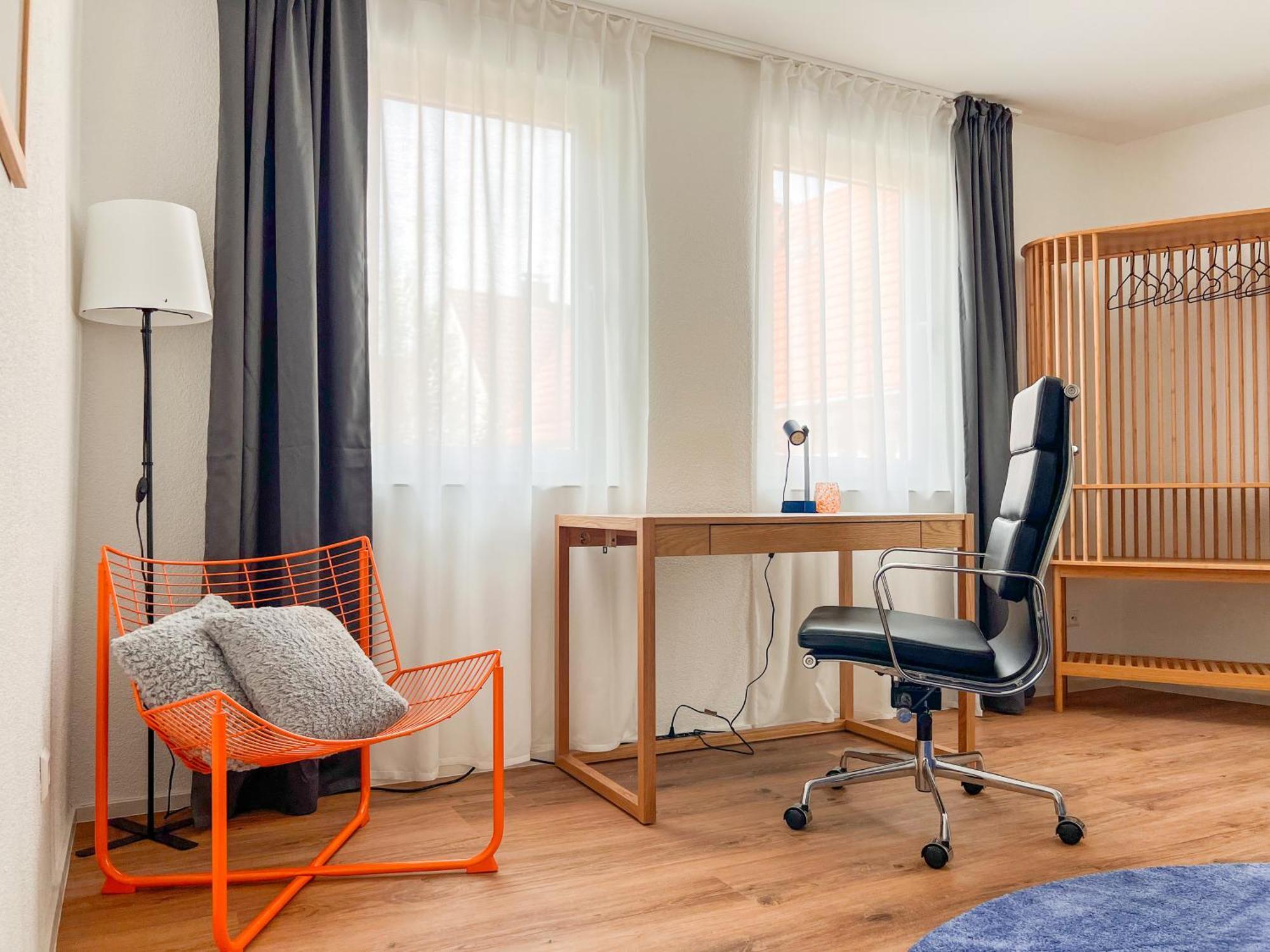 Apartment Im Herzen Der Altstadt - Leonberg Naehe Stuttgart Exterior photo